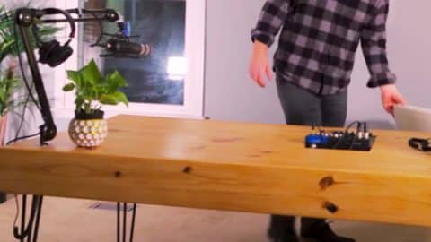 DIY Desk For Less Than $100 | DIY Joy Projects and Crafts Ideas
