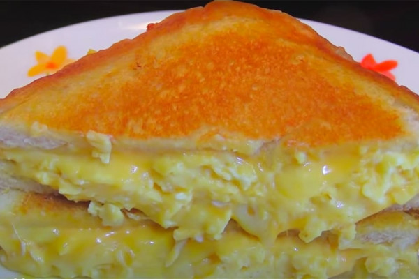 Breakfast Grilled Cheese with Soft Scrambled Eggs Recipe | Breakfast Recipes
