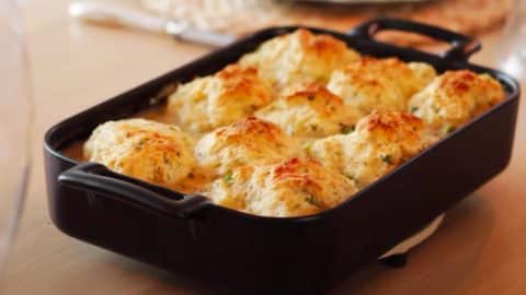 Creamy Chicken and Biscuit Casserole Recipe | DIY Joy Projects and Crafts Ideas