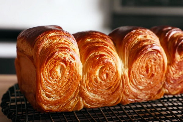 How To Make A Croissant Loaf | Homemade Recipes