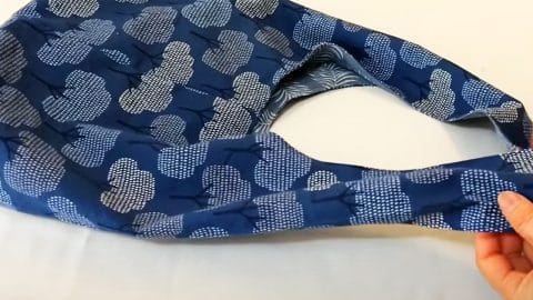 DIY Reversible Shoulder Bag | DIY Joy Projects and Crafts Ideas