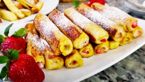 How To Make French Toast Roll Ups | DIY Joy Projects and Crafts Ideas