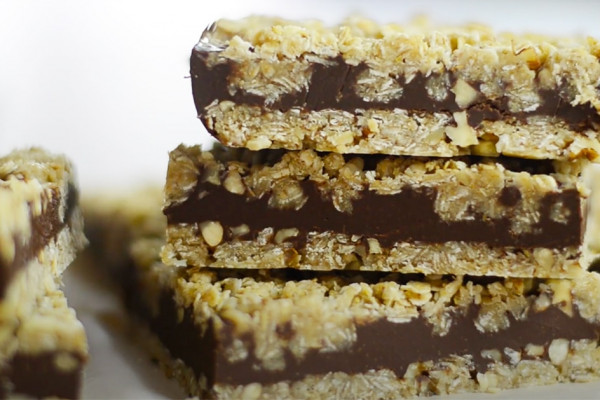 No-Bake Oatmeal Fudge Bars Recipe | No-Bake Recipes