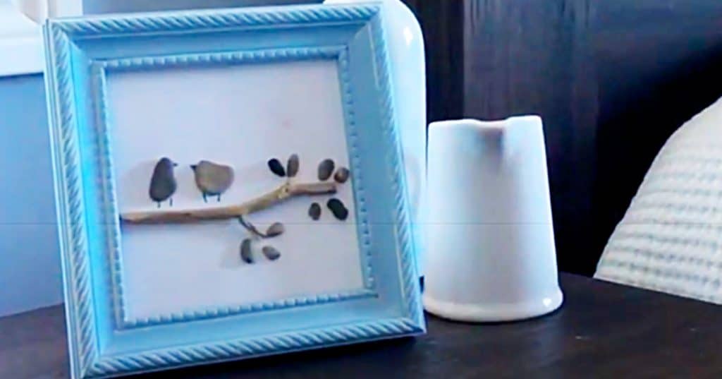 How To Make bird Art With Pebbles And Driftwood