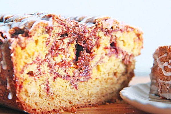 How To Make Cinnamon Sugar Bread With A Glaze Topping