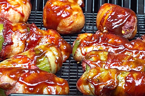 How To Make Bacon Firecracker Stuffed Jalapeno Poppers