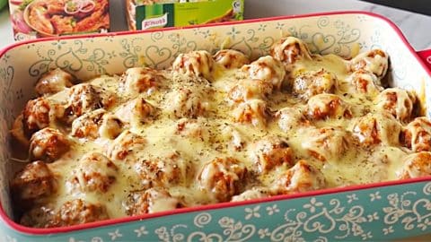 Dump and Bake Meatball Casserole Recipe | DIY Joy Projects and Crafts Ideas