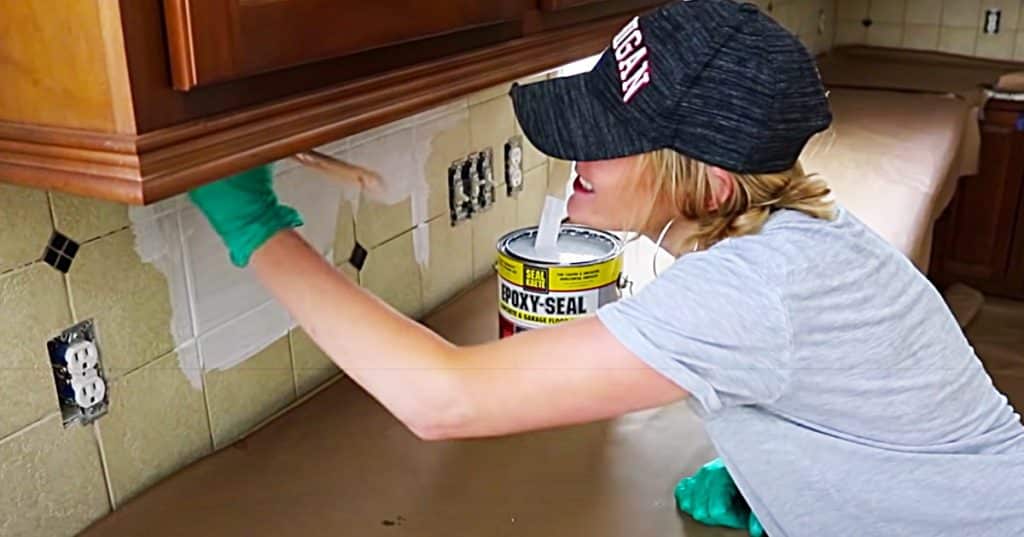 How To Paint Tile With Annie Sloan Chalk Paint