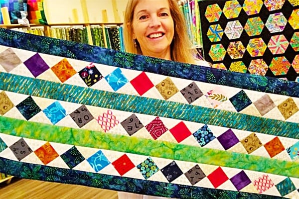 How To Make A Scrappy Table Runner