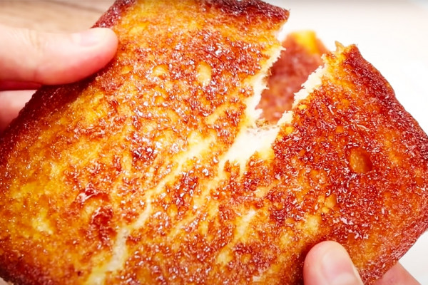 3-Ingredient Brown Sugar Toast Recipe - Easy Toast Recipes