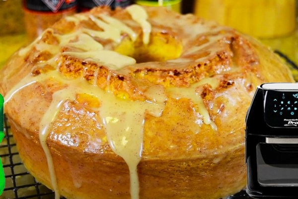 Air Fryer 7-UP Cream Cheese Pound Cake Recipe - Air Fryer Cake Recipes