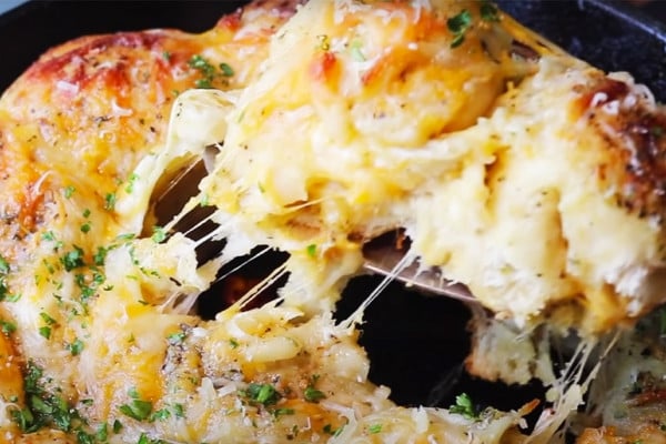 Cheesy Stuffed Biscuit Garlic Bread Recipe | Canned Biscuits Recipes