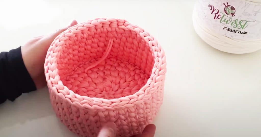 Crochet Basket With T-shirt Yarn | DIY Crochet