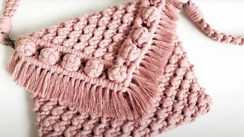 DIY Macrame Purse With Removable Straps | DIY Joy Projects and Crafts Ideas