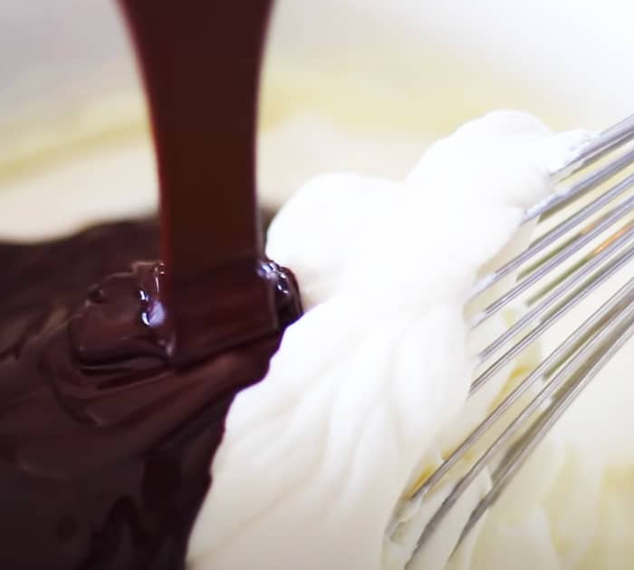 How To Make No-Bake Chocolate Cheesecake - Easy No Bake Recipes