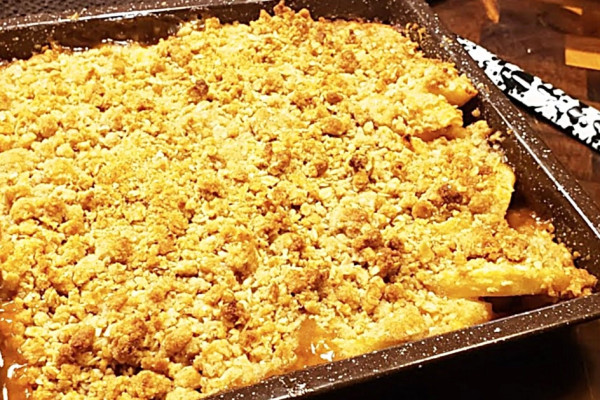 How To Make An Apple Crisp - Quick And Easy Dessert _ Fresh Apple Dessert