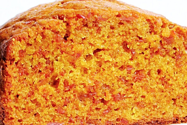 How To Make A Super Soft Carrot Loaf Cake - Easy Baking Recipe - Grated Carrots For A Cake