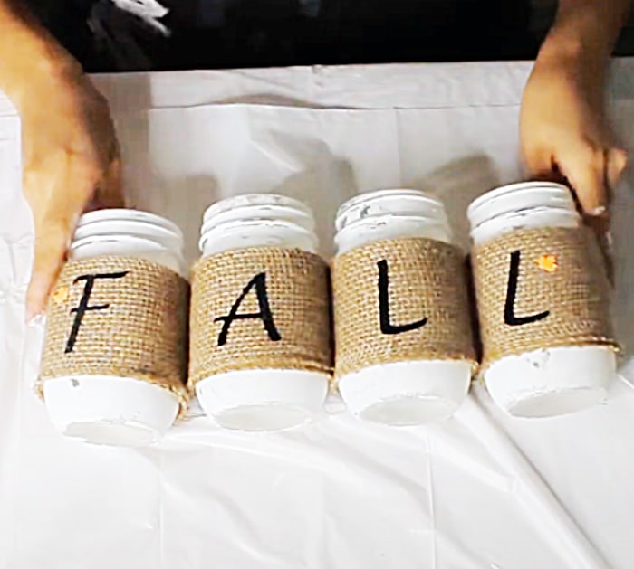Paint Mason Jars With Chalk Paint - Thoughtful Message Fall Centerpiece - DIY Fall Ideas