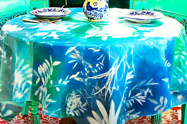 How To make A Fall Foliage Tablecloth - Make A Pattern With Branches And Twigs - Easy Fall Decor