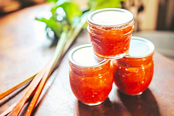 How To Make No Sugar Jam - Diabetic Friendly - Rhubarb Jam