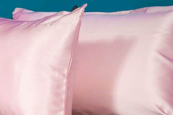 How To Make A Silk Or Satin Pillowcase