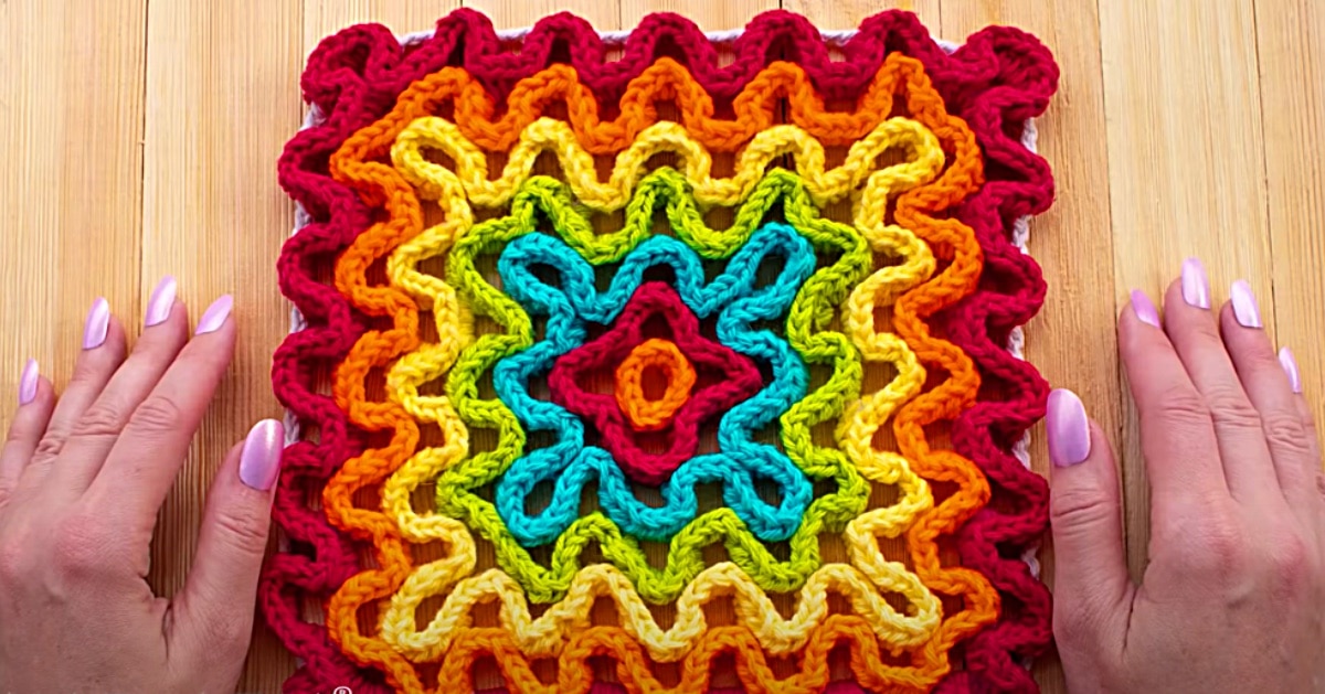 How To Crochet A Wavy Hot Pad | DIY Joy Projects and Crafts Ideas