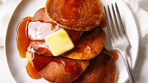 3-Ingredient Pancake Recipe | DIY Joy Projects and Crafts Ideas