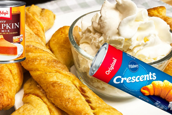 5-Ingredient Pumpkin Pie Twist Recipe | Canned Crescent Rolls | Fall Desserts