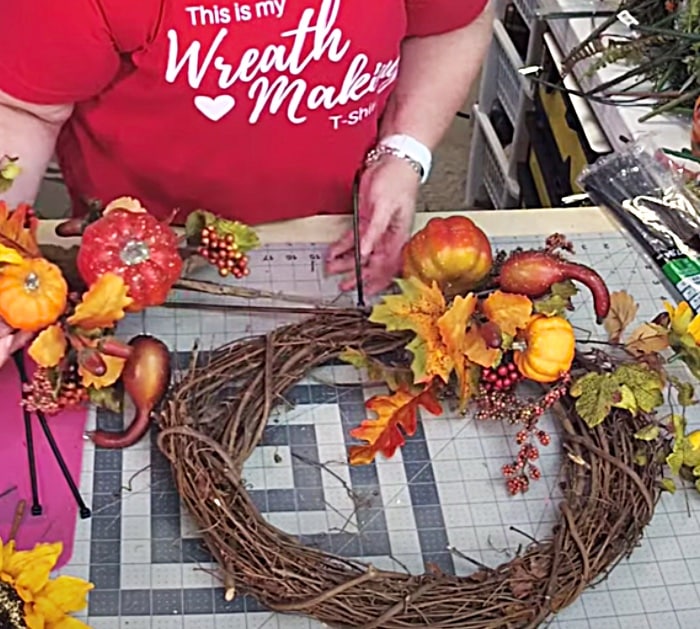 DIY Wreath From Hobby Lobby Materials - DIY Autumn Decor Ideas - Make Your Own Wreath