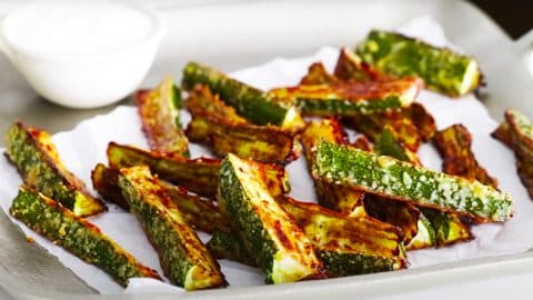 3-Ingredient Baked Zucchini Fries Recipe | DIY Joy Projects and Crafts Ideas