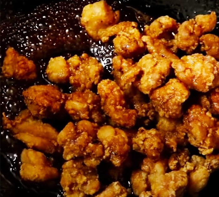Mix The Sesame Chicken In Sauce - Sesame Chicken Recipe