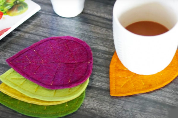 DIY Fall Fabric Coasters - DIY Sewing Projects - Simple Coasters