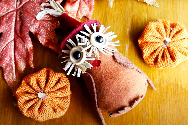 DIY Felt Owls - Autumn Crafts - Fall Crafts