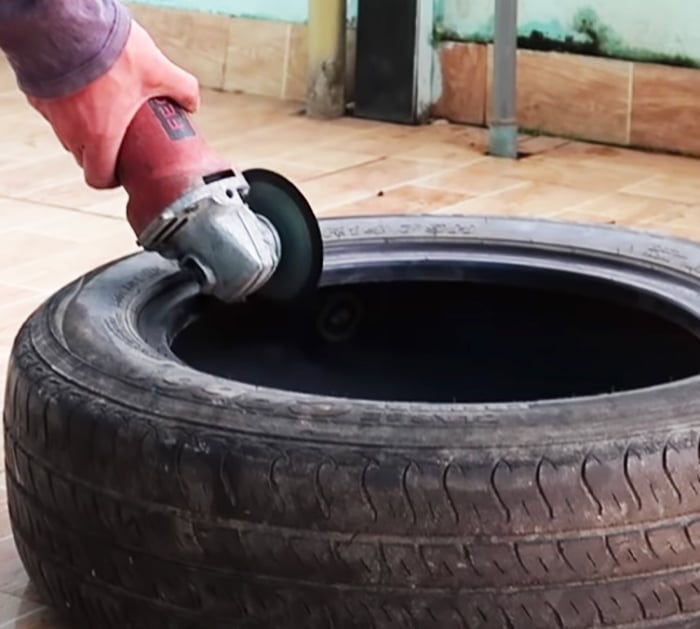 Recycling Old Tires Into Flower Pots - Upcycle Projects - Repurpose Projects