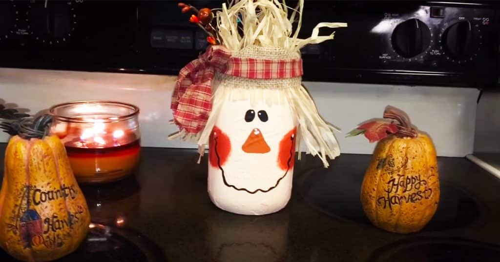 DIY Scarecrow Mason Jars - Mason Jar Crafts - Fall Crafts