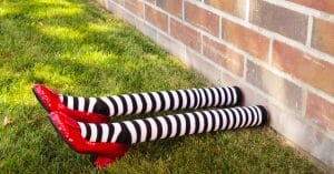 DIY Wizard Of Oz Wicked West Halloween Decor