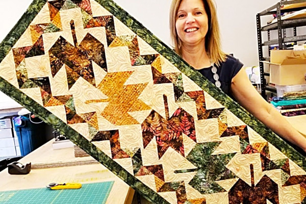 Fall Leaves Quilted Table Runner - DIY Table Runner - Fall Decor