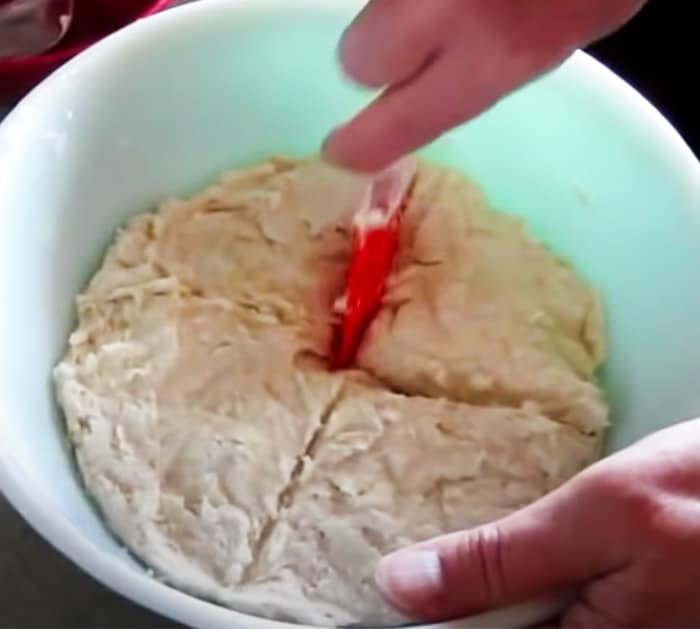 How To Make Homemade Pie Crust - Grandma's Pie Crust Recipe