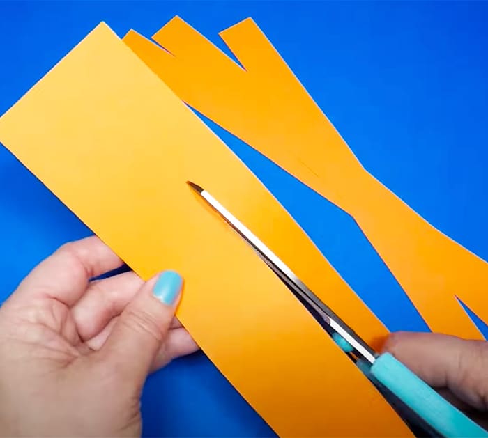 Use Construction PaperTo Make Pumpkin - Construction Paper Crafts