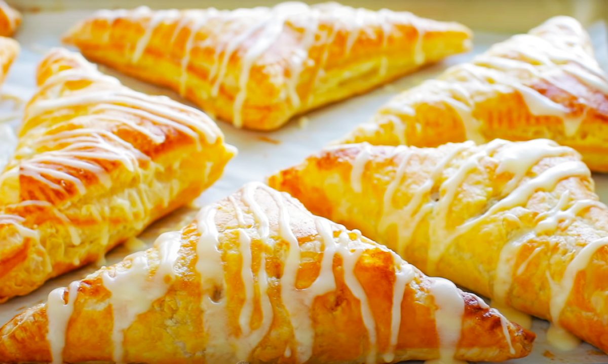 Apple Turnovers - Seasoned with Joy