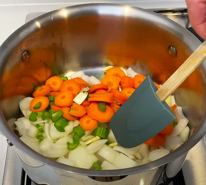 Creamy Pumpkin Soup Recipe - Quick and Cheap Recipes