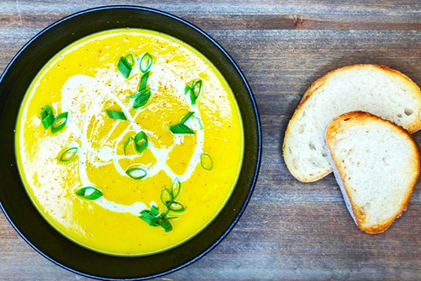 How To Make Creamy Pumpkin Soup - Soup Recipes - Simple Fall Recipes