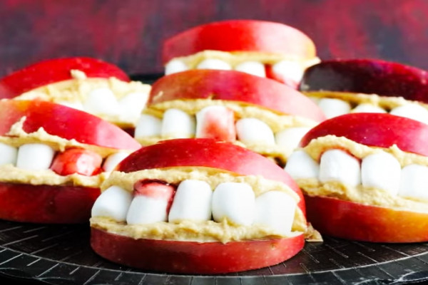 How To Make Dracula Apple Teeth For Halloween - Halloween Treats - Peanut Butter Dip