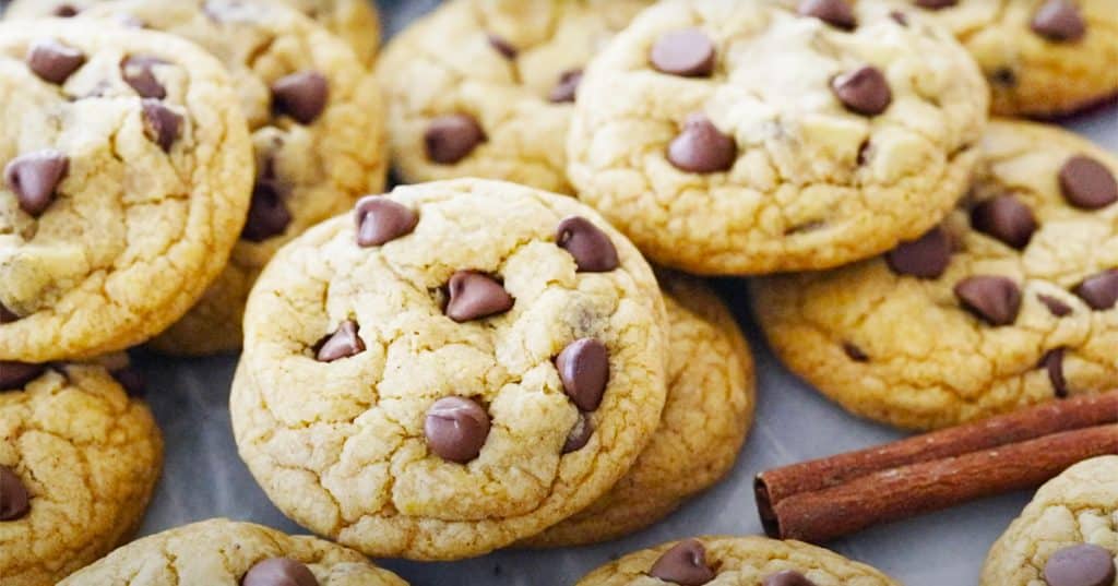 How To Make Pumpkin Chocolate Chip Cookies - Chocolate Chip Recipes - Fall Dessert Recipes