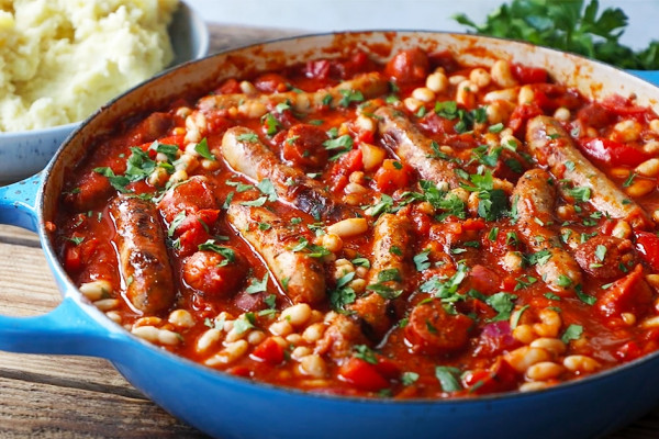 How To Make Sausage And Bean Casserole - One-Pot Recipes