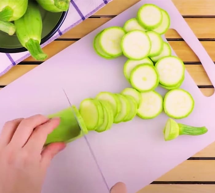 Zucchini Casserole Recipe - Easy and Simple Recipes - Vegetarian Recipe