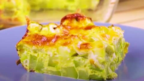 How To Make Zucchini Casserole | DIY Joy Projects and Crafts Ideas