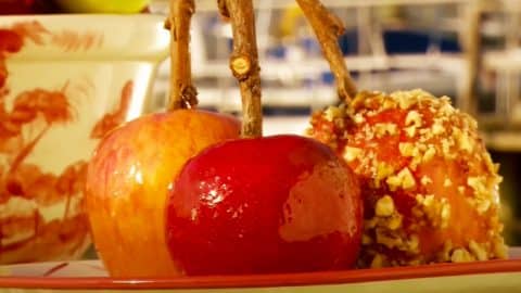 Paula Deen’s Caramel And Candied Apple Recipe | DIY Joy Projects and Crafts Ideas