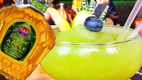 How To Make A Crown Royal Apple Colada | DIY Joy Projects and Crafts Ideas