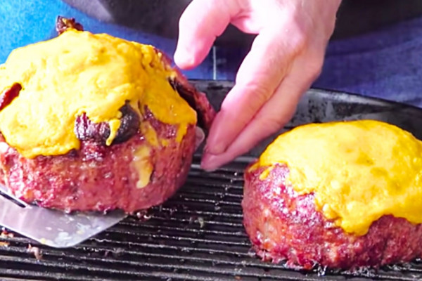 Pepperoni And Bacon Cheesecake - Ground Beef Idea - BBQ Idea